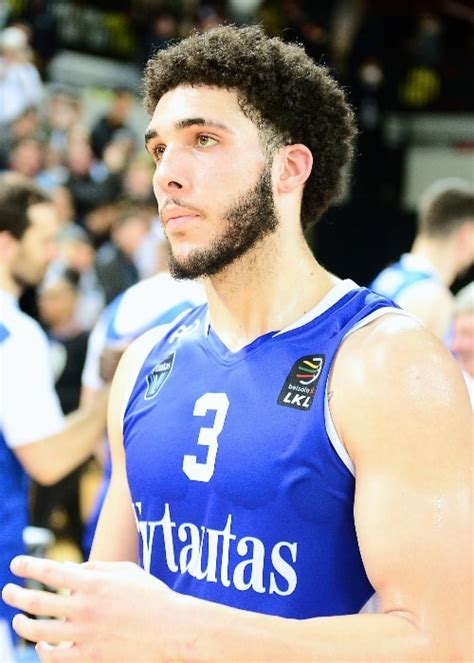 liangelo ball statistics.